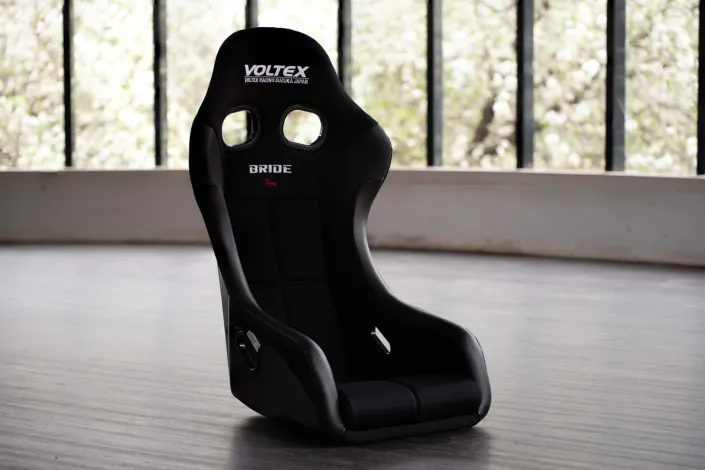 Voltex x BRIDE seat